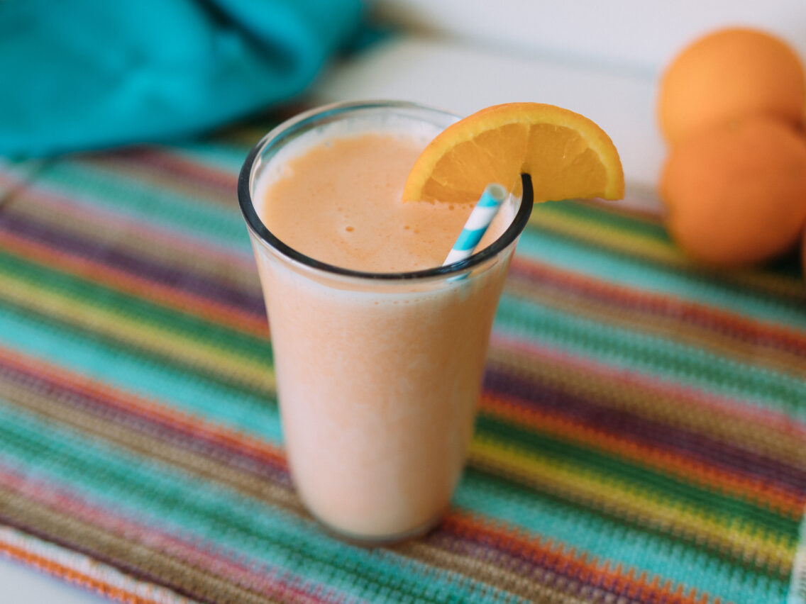 Frothy Orange Smoothie {An Orange Julius Copycat Recipe}