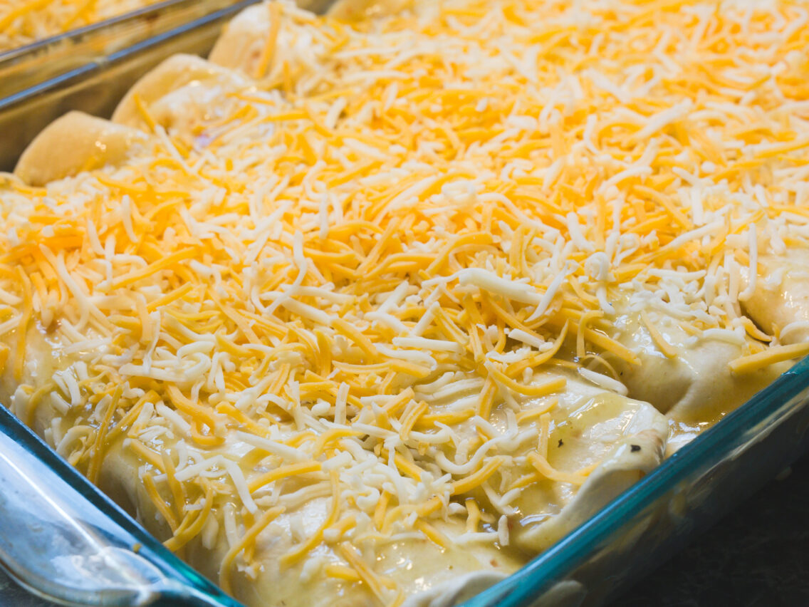 Easy 6-Ingredient Chicken Enchiladas