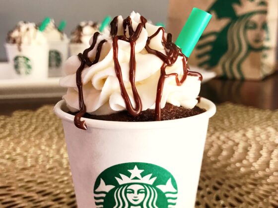 Starbucks Mocha Frappe Cupcake Recipe {with mocha filling!}