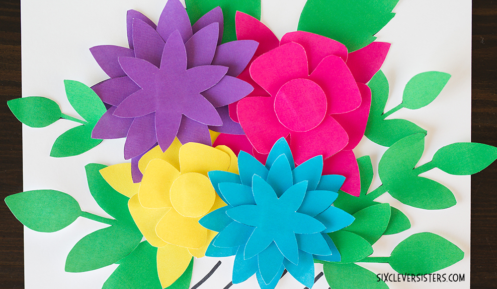 Pretty Paper Flowers { FREE PRINTABLES }