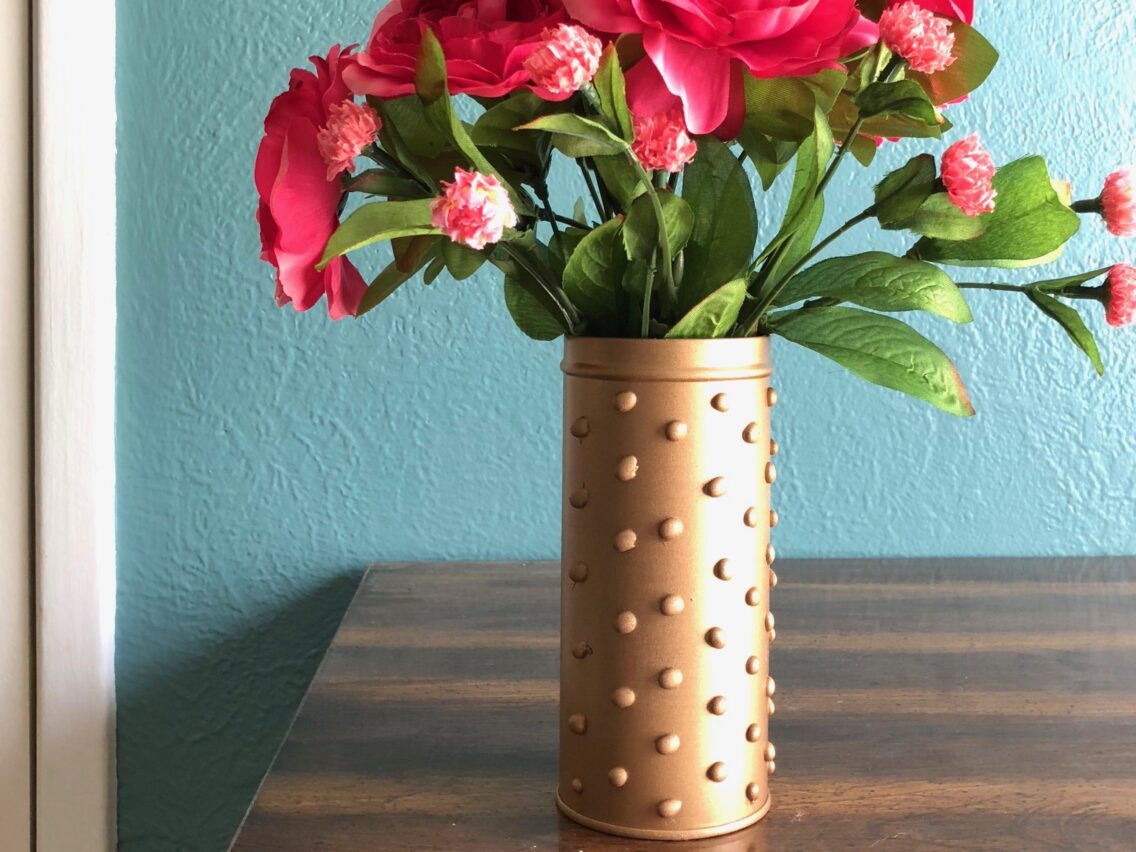 DIY Gold Vase – Textured Dots using Hot Glue!