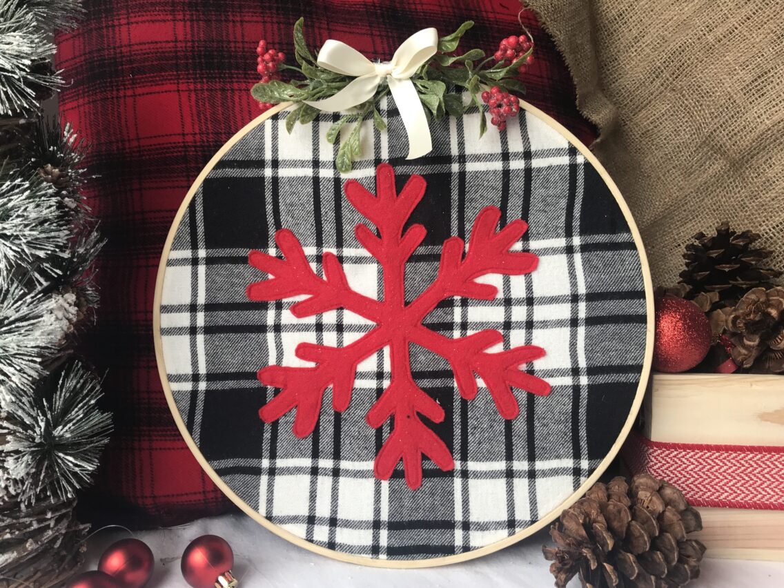 Farmhouse Christmas DIY Snowflake Hoop