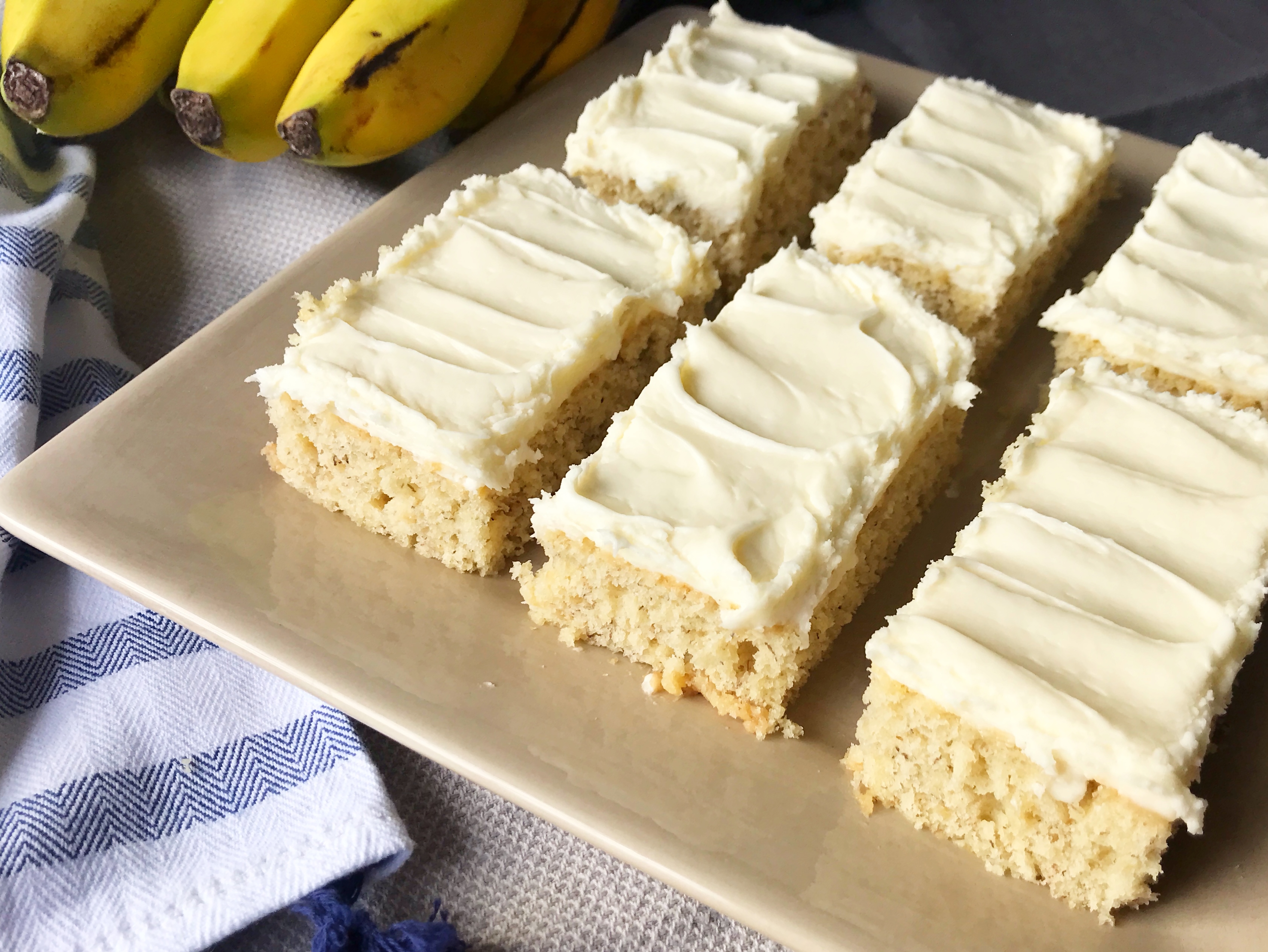 Banana Bread Bars | Sheet cake recipe | Banana Bread | Banana Cake | Banana Bars | Dessert for a Crowd | Bar Recipes | Cream Cheese Frosting | Cream Cheese Icing | Dessert | Banana Dessert | Recipe on Six Clever Sisters