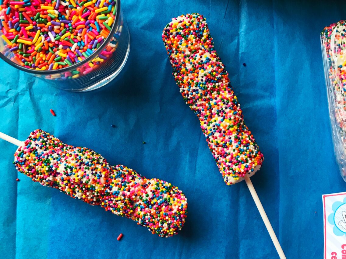 Sprinkle Marshmallow Pops