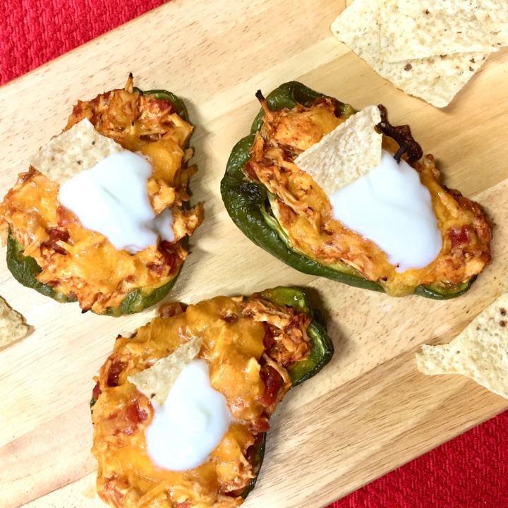 Enchilada Stuffed Peppers | Easy Dinner Ideas | Quick Dinner Recipes | Easy Dinner Recipes | Low Carb Recipes | Keto Diet | Stuffed Peppers | Mexican Food | Healthy Meals | Kid Friendly | Chicken Recipe | Cheese | Six Clever Sisters