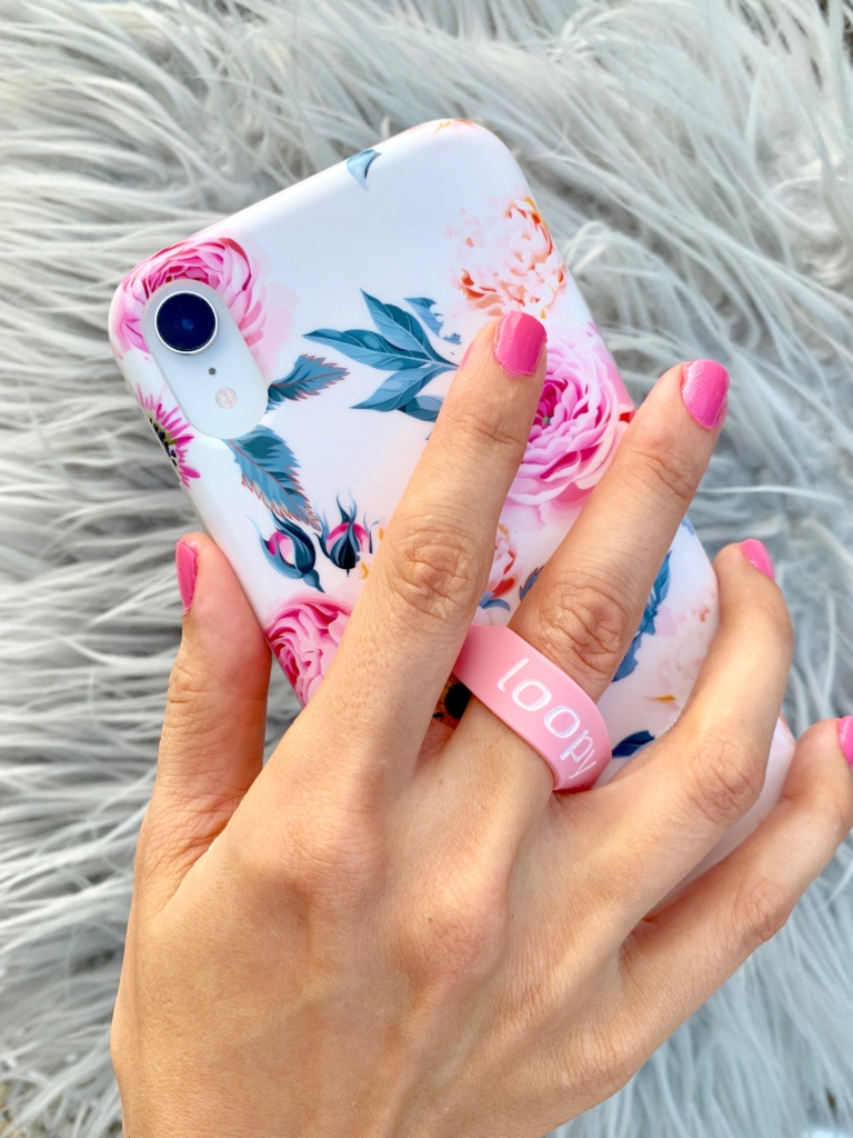 Phone Cases | Phone Cases Cute | Phone Cases Aesthetic | Phone Cases Country | Phone Cases Flowers | Polka Dots | Phone Cases iPhone | Pretty Phone Case | Loopy Phone Case | Best Phone Cases | Womens Gift Ideas | Easy Gift Idea | Gifts under $50 | Six Clever Sisters
