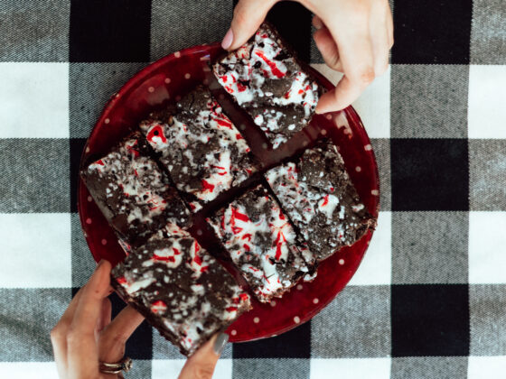 Candy Cane Brownies (using only 6 ingredients!)