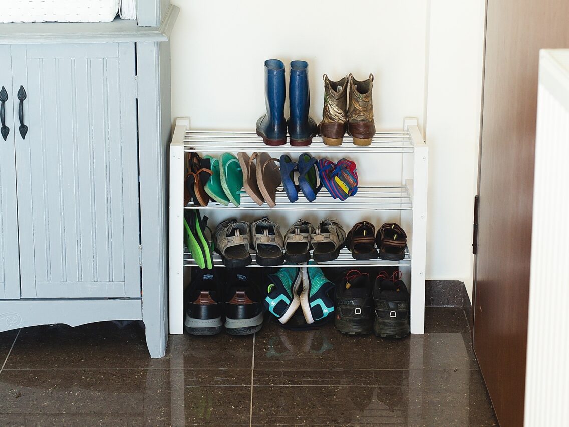 DIY Shoe Rack (Space-saving for small spaces!)