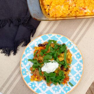 Easy Camo Birthday Cake { No decorating skills required! }