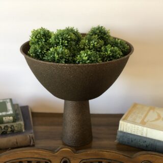 Easy Camo Birthday Cake { No decorating skills required! }