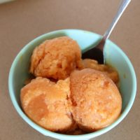 Peach Sorbet | Easy Peach Dessert | Peach Ice Cream | Sorbet Recipe | Sherbet Recipe | Oatmilk Peach | Peach Recipes | Oatmilk Latte | Oatmilk Smoothies | Six Clever Sisters