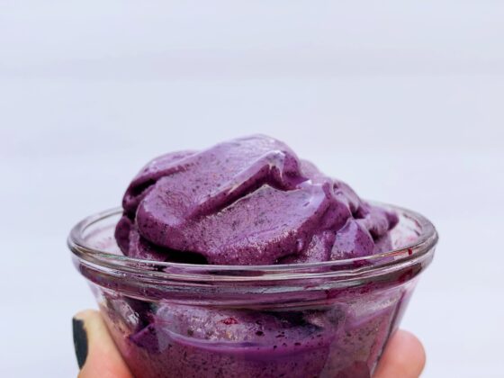 Easy Frozen Fruit Yogurt