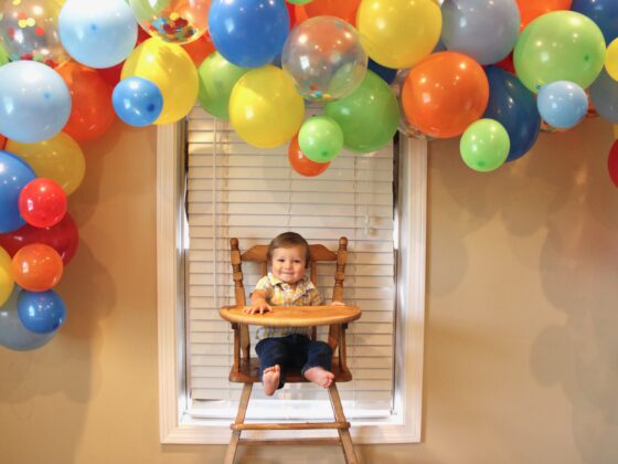 How to Make a Balloon Arch – Tips and Tricks!
