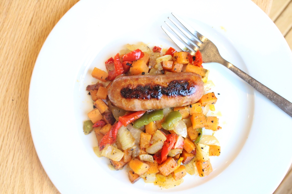 Sweet Potato Hash | Sweet Potato Recipes | Dinner Ideas | Easy Dinner Recipes | Weeknight Dinner Recipes | Six Clever Sisters