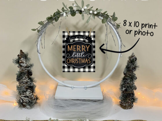 Hula Hoop Photo Stand