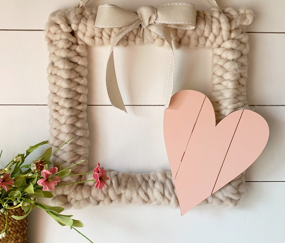 How to Make a Yarn Wreath