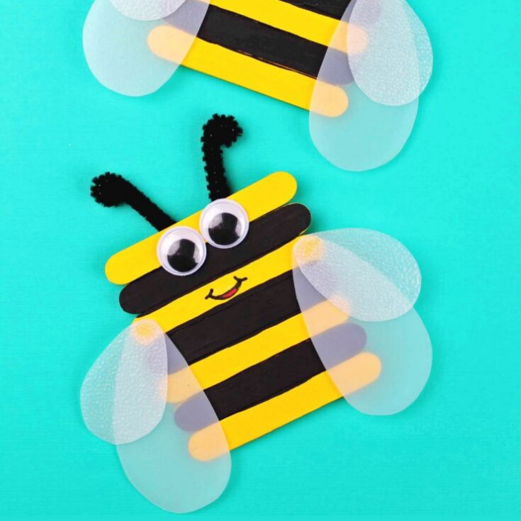 Bee Crafts for Kids | Bee Craft Ideas for Toddlers | Bee Craft Activities | Bee Craft Ideas | Looking for a fun bee craft for the kids to make or a fun bee craft to go with your insect study or study on pollination? These bee craft ideas are wonderful! There are a lot of different ideas for different ages of kids and skill level. #bee #crafting #kidsactivities #craft #ideas #craftsforkids #craftideas