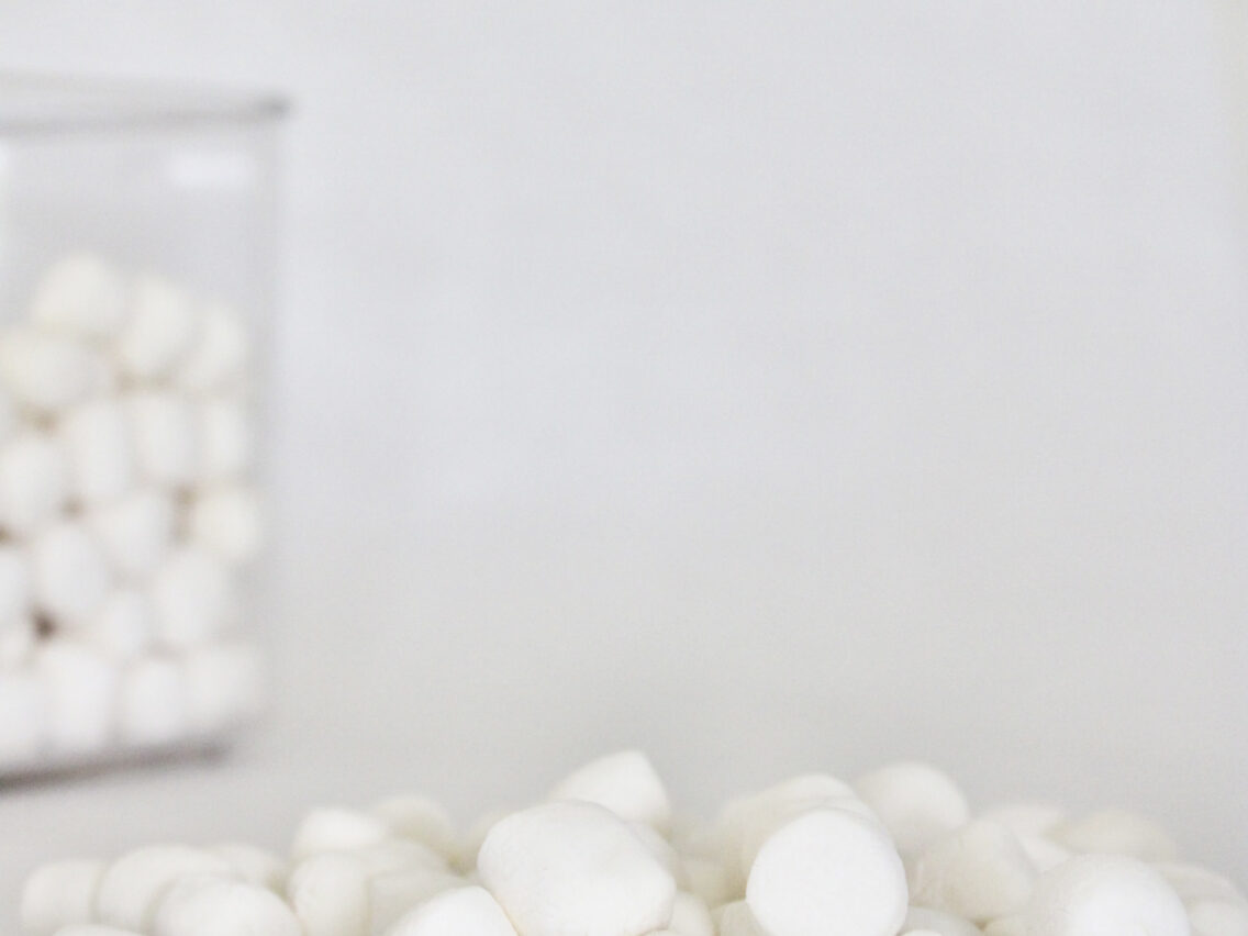 How to Make Dehydrated Marshmallows for Homemade Lucky Charms, Hot Chocolate, and more!