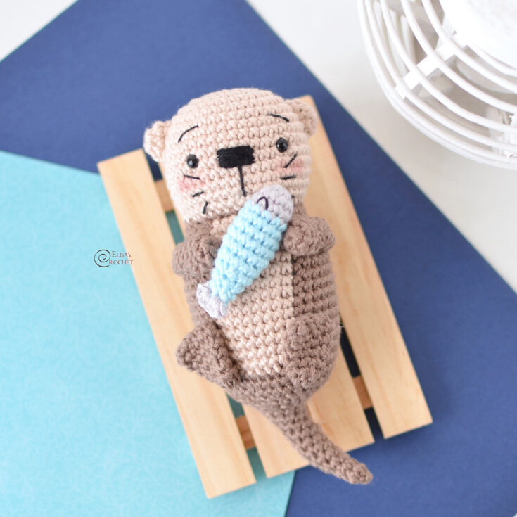 Image for Otter Crochet Pattern 