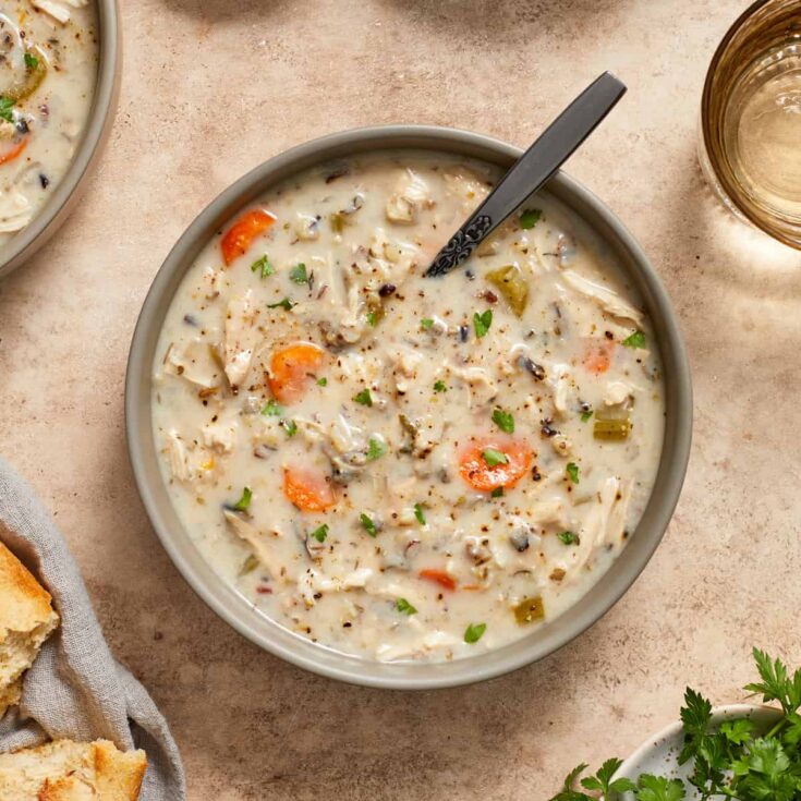 Crockpot Soup | Crockpot Soup Recipes | Crockpot Soup Recipes Healthy | Slow Cooker Recipes | Easy Slow Cooker Recipes Soup | Best Slow Cooker Recipes Soup | Slow Cooker Recipes Soup Healthy | Winter Soup Recipes Slow Cooker | Find some of the best crockpot soup recipes here to make dinner a breeze! Let the slow cooker do all of the work!