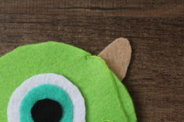 Free Felt Monster Pattern (Easy Sewing Tutorial!) – Six Clever Sisters