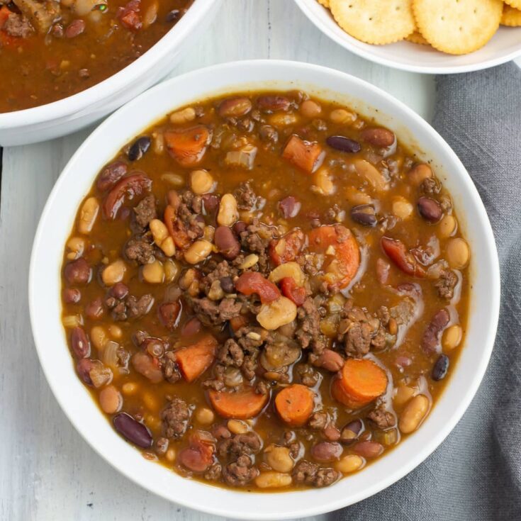 Instant Pot Soup | Instant Pot Soup Recipes | Instant Pot Bean Soup Recipes | Best Instant Pot Bean Soup Recipes | Easy Instant Pot Bean Soup | Instant Pot Pinto Bean Soup Recipes | Instant Pot Black Bean Soup Recipes | Looking for an easy bean soup recipe that is made quickly in the instant pot? We've got some of the best instant pot bean soup recipes that is the perfect comfort food for this fall and winter! #instantpot #ip #soup #souprecipes #easyrecipe #recipeoftheday #dinner