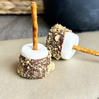 How to Make Wooden Earrings with Cricut Veneer (Step-by-Step Tutorial)