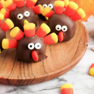 How to Make Wooden Earrings with Cricut Veneer (Step-by-Step Tutorial)