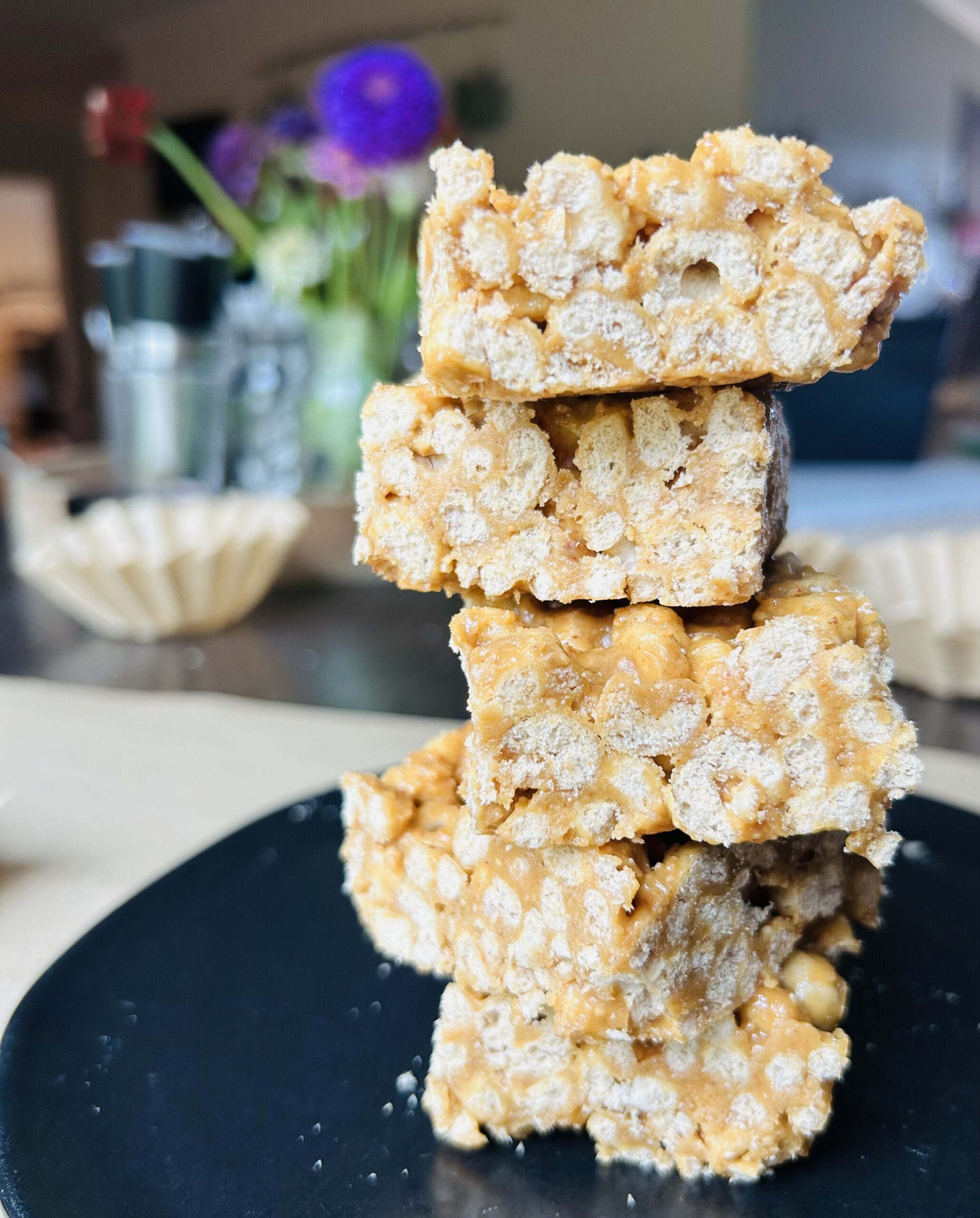 Easy No Bake Peanut Butter Cheerio Bars